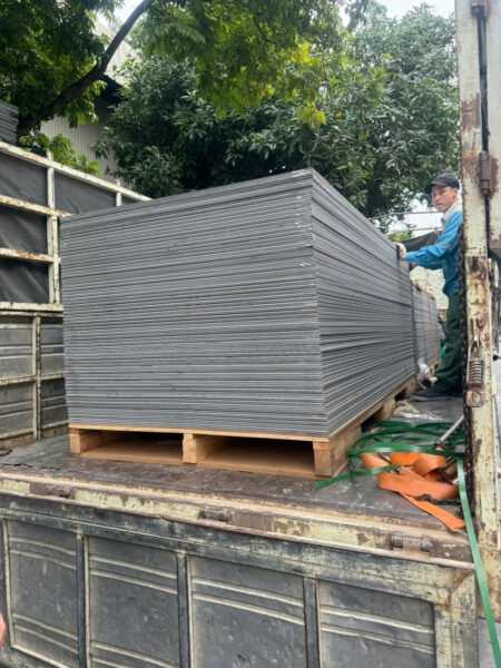 Tấm Ốp Than Tre TPHCM- Báo Giá Thi Công Tấm Ốp Đa Năng Sợi Than Tre Năm 2025 - z7582383238536 321d92ba0aece20e3d777cf8ecdd3542