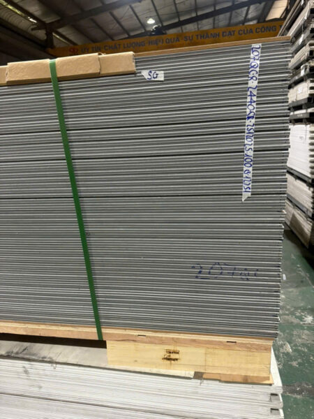 Tấm Ốp Than Tre TPHCM- Báo Giá Thi Công Tấm Ốp Đa Năng Sợi Than Tre Năm 2025 - z7582383269133 cce94db9071979f9ce3dbbfeb3a2fbc6